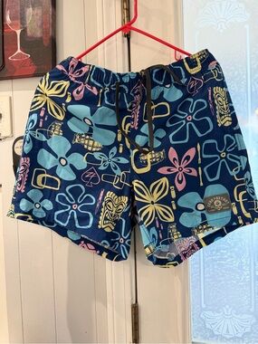Men's Navy Floral Swim Trunks - Retro Foxtrot